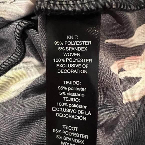 WHBM Top - Picture 5 of 5